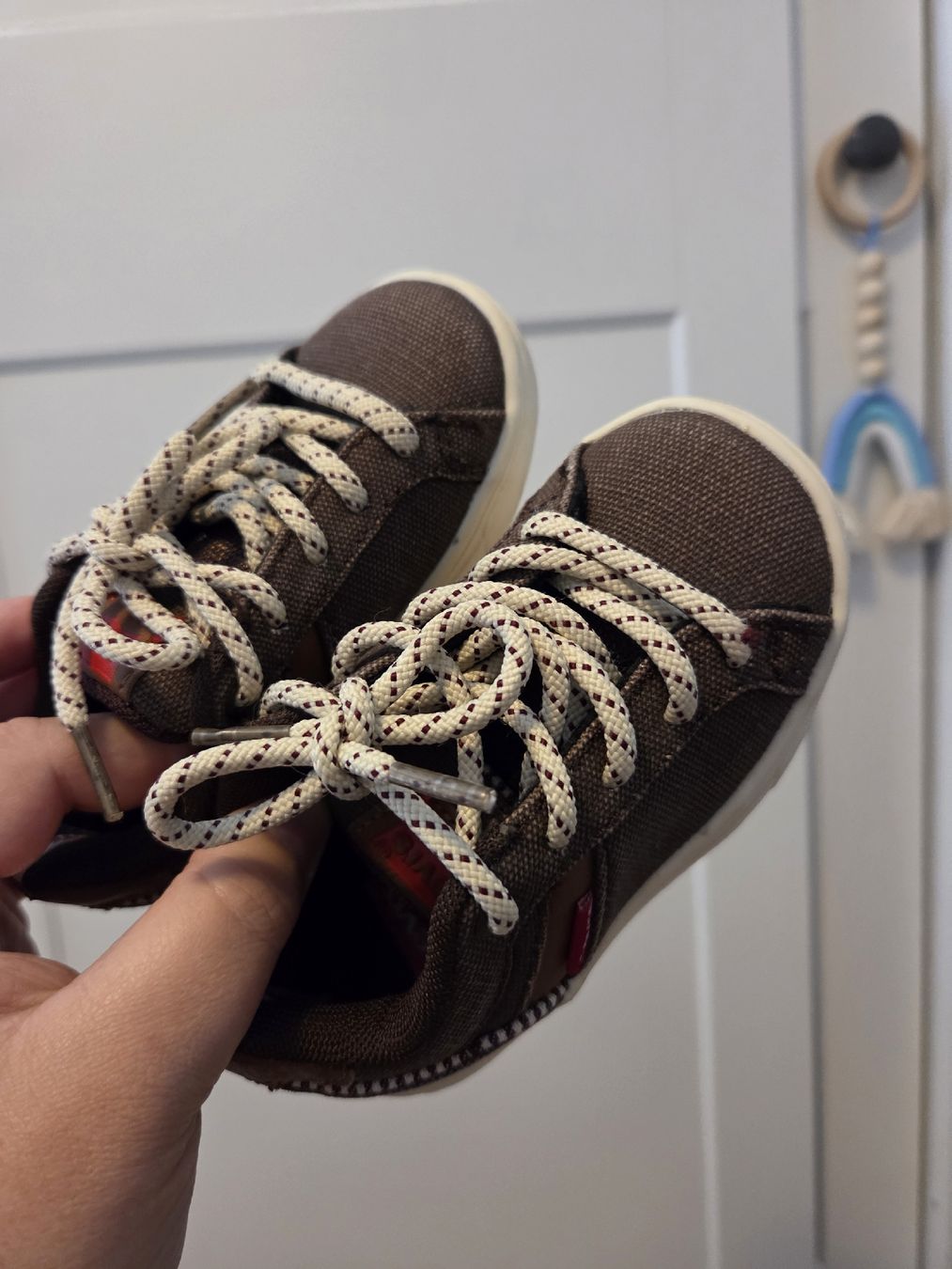 Levi's Schuhe für Jungen: Levis gr.23 neu – Neu (gemäss Beschreibung) aus Naters von sil_cfh5