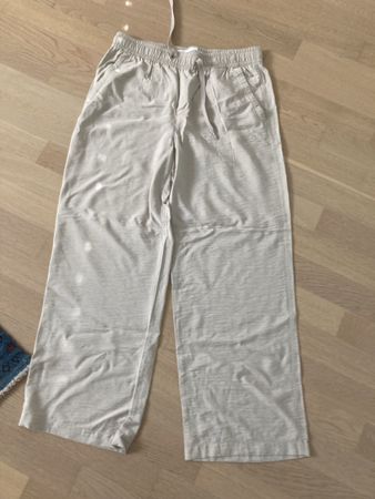 fabrikneue Sommerhose, Gr. 38