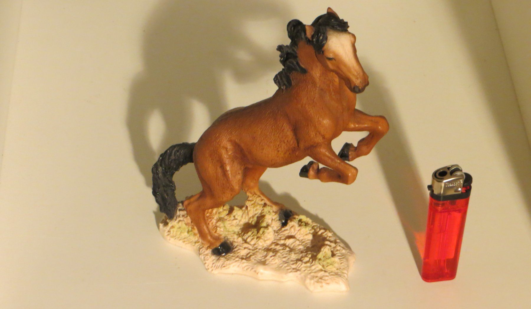 Statuette: Dekoratives Pferd mit Marke – Nuovo (secondo la descrizione) da Allschwil venduto da Boutique_16b 1