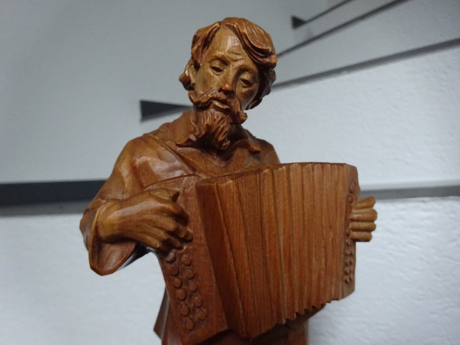 Sculture & Statue: Skulptur / Musiker mit Akkordeon Örgeli – Usato da Esslingen venduto da eintagammeer 5