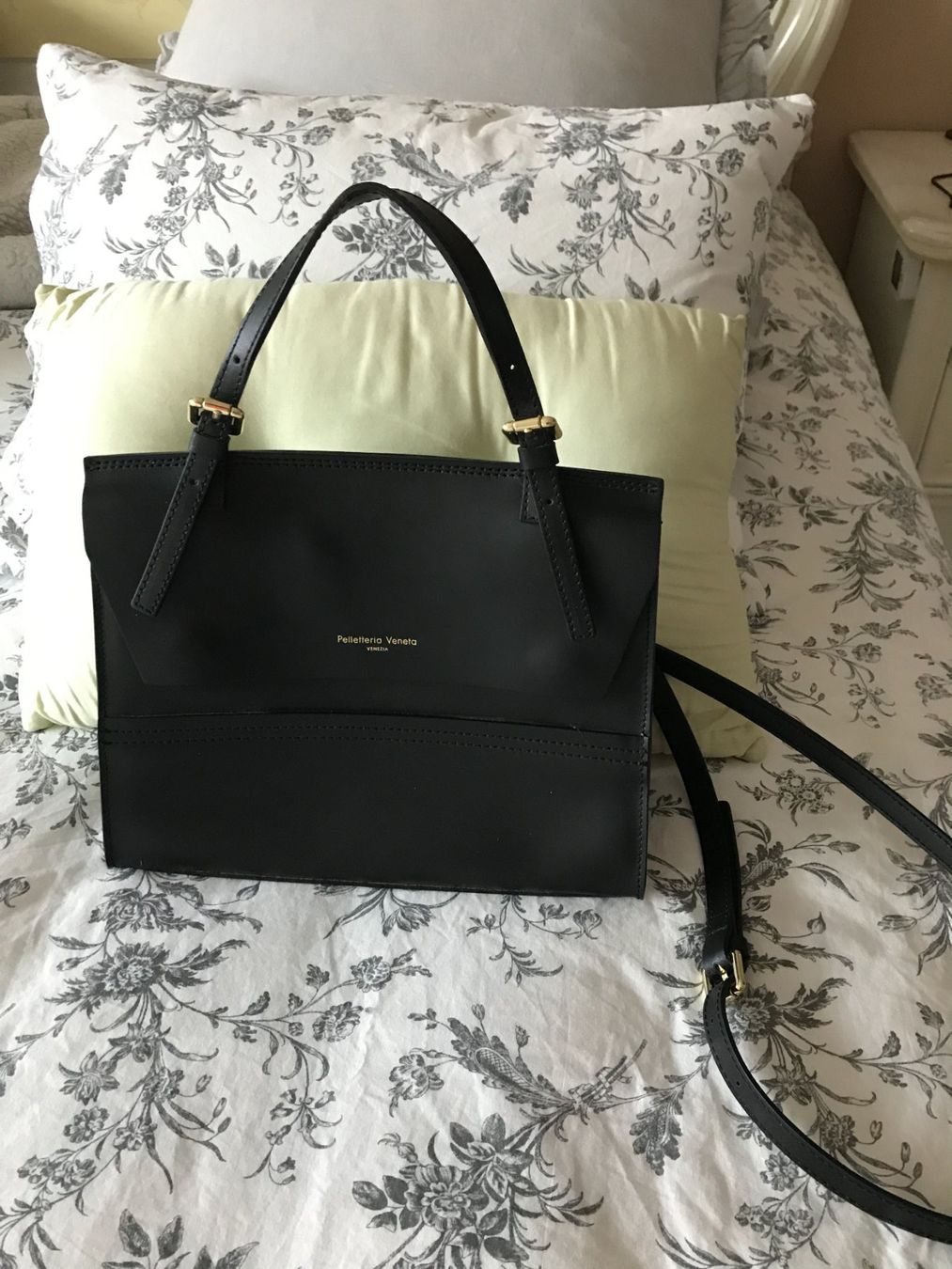 Borse da donna: Pelletteria Veneta Tasche schwarz – Usato da Muttenz venduto da einfach-schoen 1