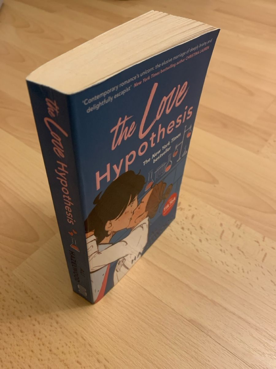 Libri: The Love Hypothesis by Ali Hazelwood – Usato da St. Gallen venduto da cok_g5gn 2