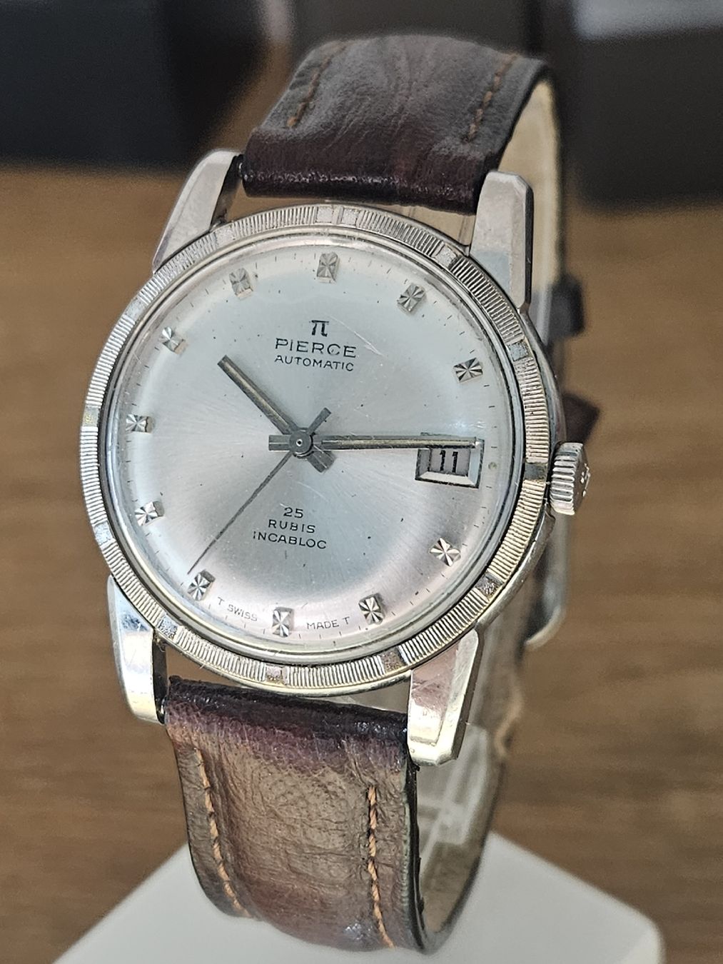 Montres: Pierce Automatic Herrenuhr 35mm – D'occasion à Flamatt par pie_f9zm