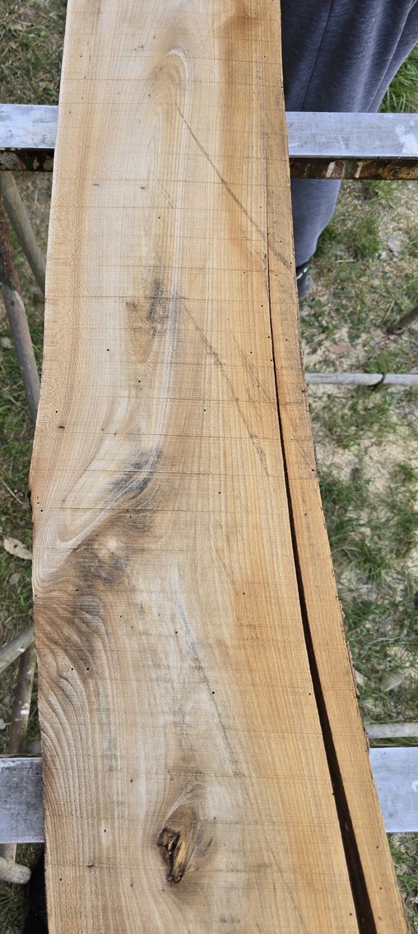 Holzartikel: Altes Holzbrett – Gebraucht aus Rorschacherberg von snOOpydOg11 1