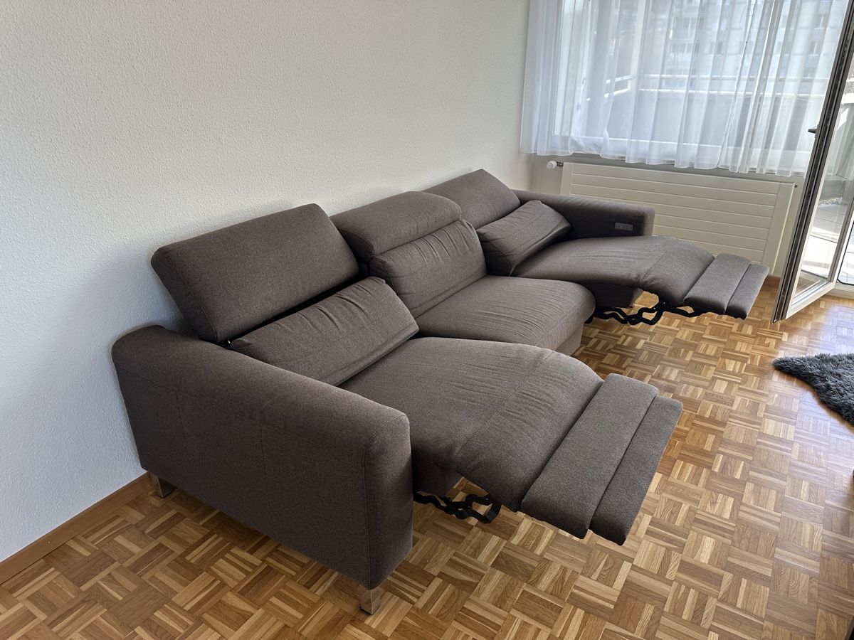 Divani: Modernes Sofa mit Relaxfunktion – Nuovo (secondo la descrizione) da horgen venduto da fab_c88b 2