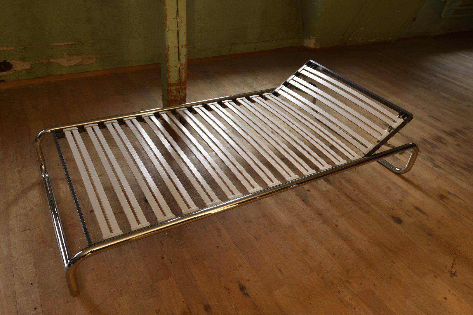 Embru Letti: Designer Bett Embru Roger Aubort – Usato da Lichtensteig venduto da Polsterwerk 4