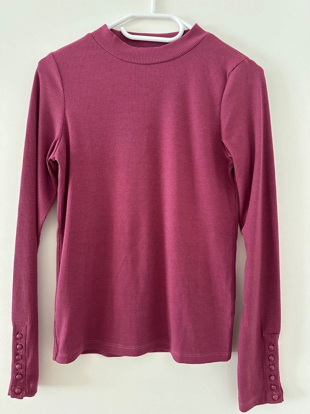 Pepe Jeans Tops: Pepe Jeans Langarmshirt purpurrot – D'occasion à Trimbach par Goldchild_8