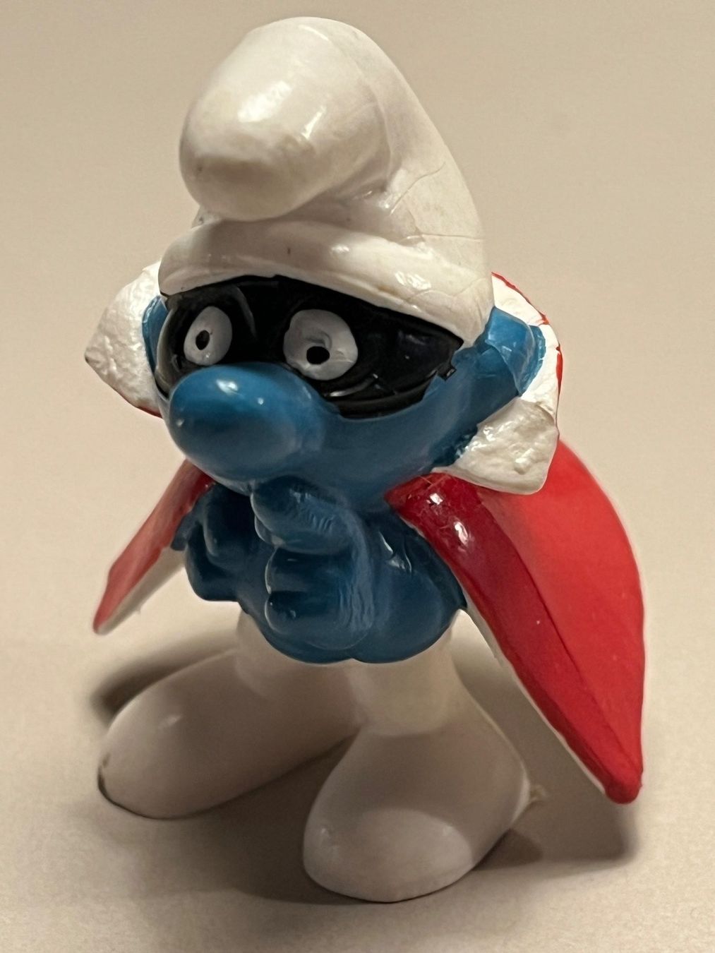 Schleich Statuette: Verschwörer Schlumpf mit rotem Umhang – Usato da Winterthur venduto da Wusa01
