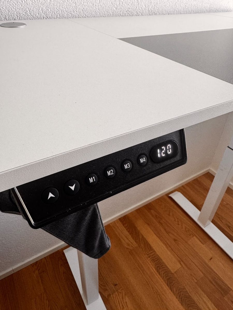 Schreibtische: Elektrischer Schreibtisch – Gebraucht aus Dietikon von stitch_2000 2
