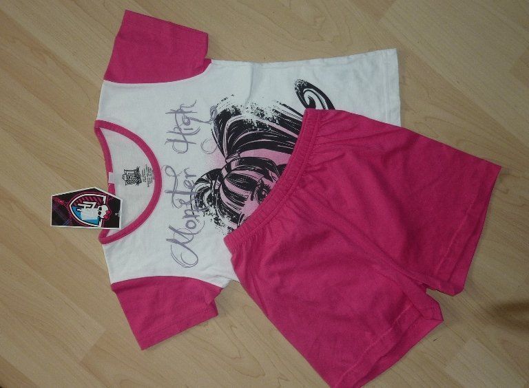 Blusen, T-Shirts & Tops: Monster High Mädchen Set  Gr. 122 – Neu und originalverpackt aus Melchnau von BarbaraD01 1