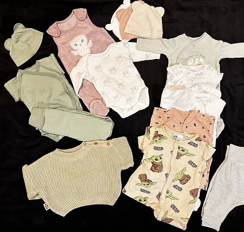 Lotti & Set di vestiti: Großes Newborn-Set Gr. 56 - warm & weich – Usato da Thayngen venduto da vin_vq79