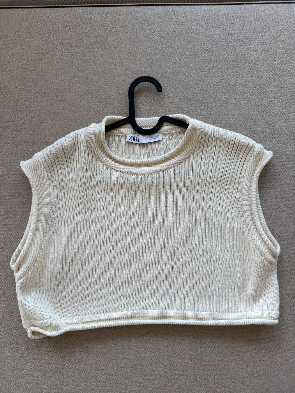 Zara Top: Zara virales Top Gr. M – Usato da Klingnau venduto da Vdado