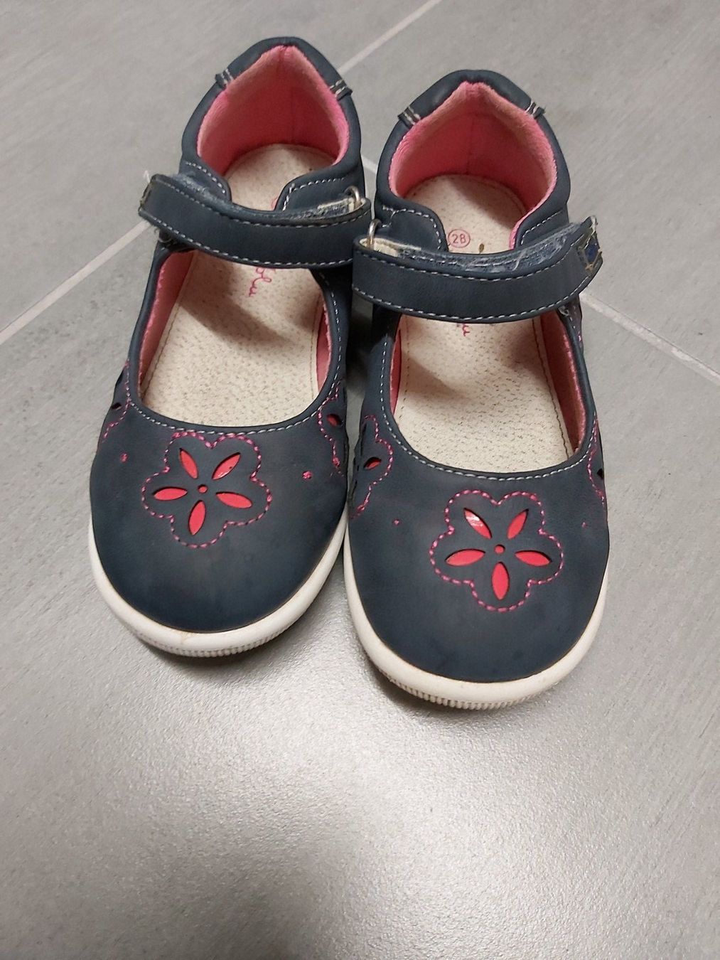 Scarpe per ragazze: Sandalen / Sommerschuh - Gr. 28 – Usato da Kirchleerau venduto da hop82 1