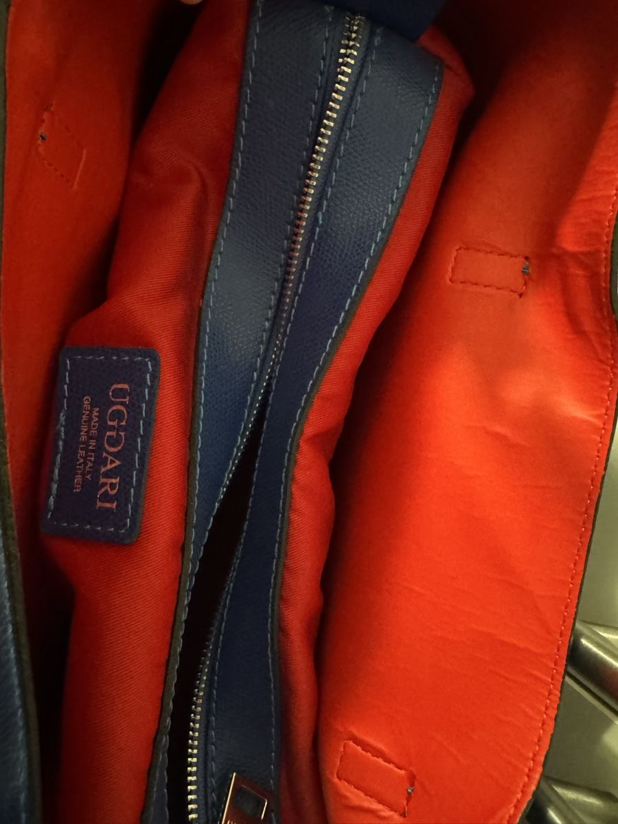 Borse da donna: Borsa blu UGGARI – Usato da Maggia venduto da Violettra 3