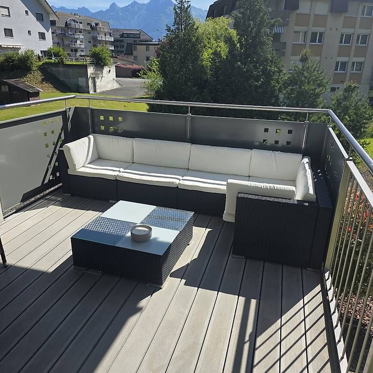Divani: Salon de Jardin  – Usato da Bouveret venduto da ole_y7dv