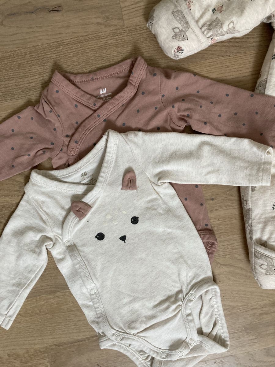 H&M Kleiderpakete & -sets: Baby Set H&M Gr.56 – Gebraucht aus Kefikon ZH von Klukka97 1