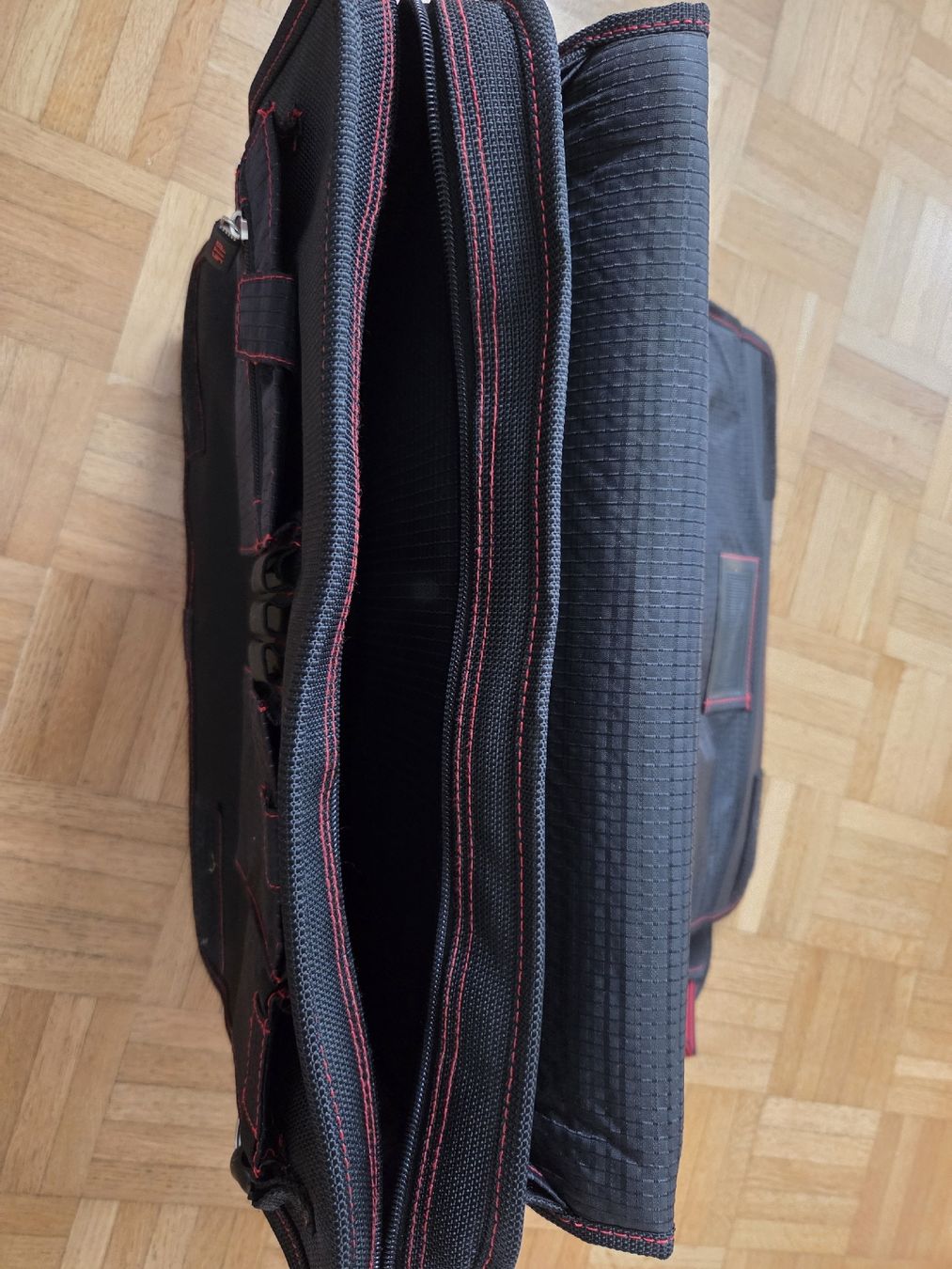 Koffer & Taschen: Laptop-Tasche STP  – Gebraucht aus Aarau von crissta 5