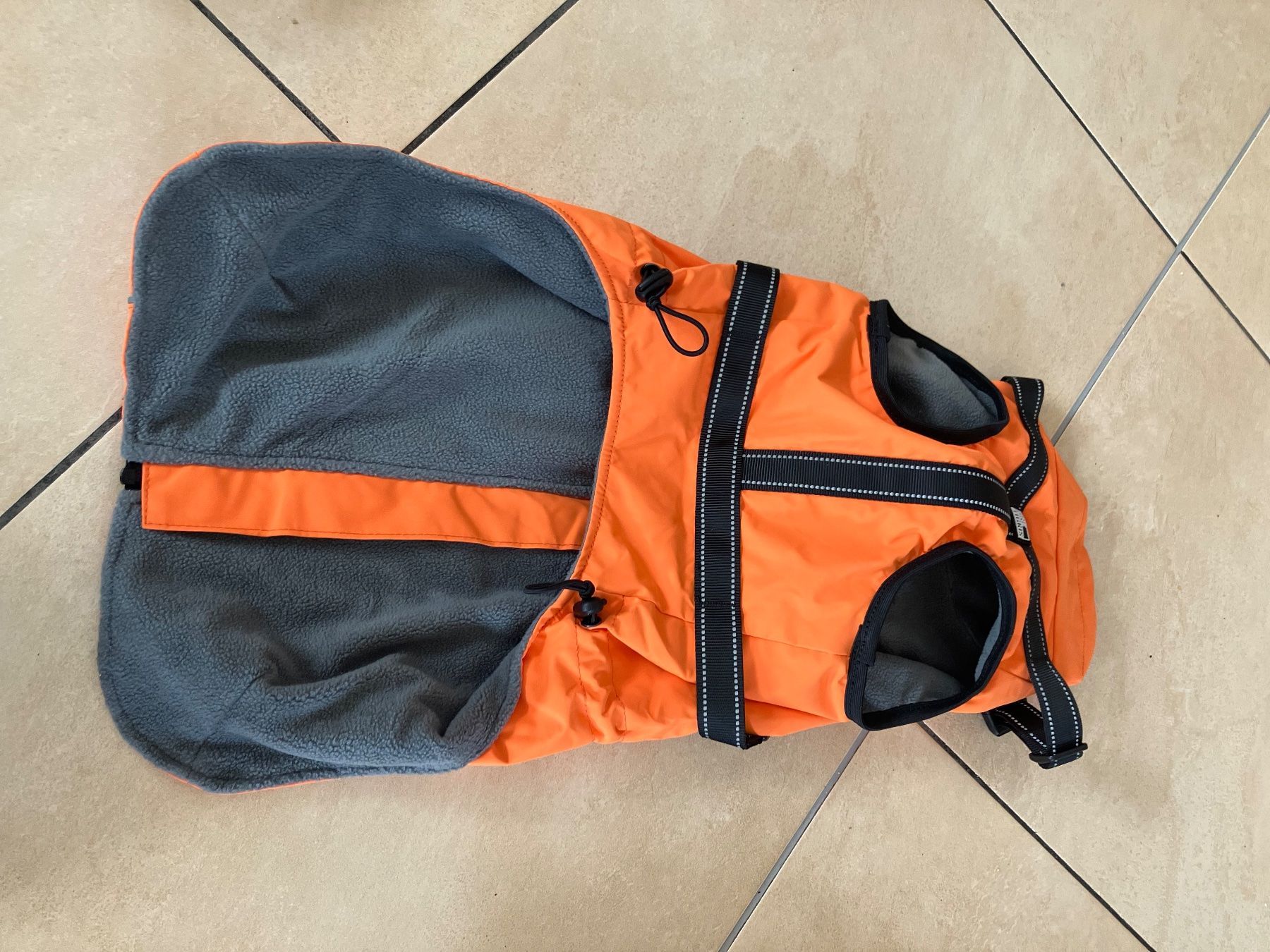 Vêtements: Hundemantel orange – Neuf (Voir description) à Oberriet SG par Anileo 1