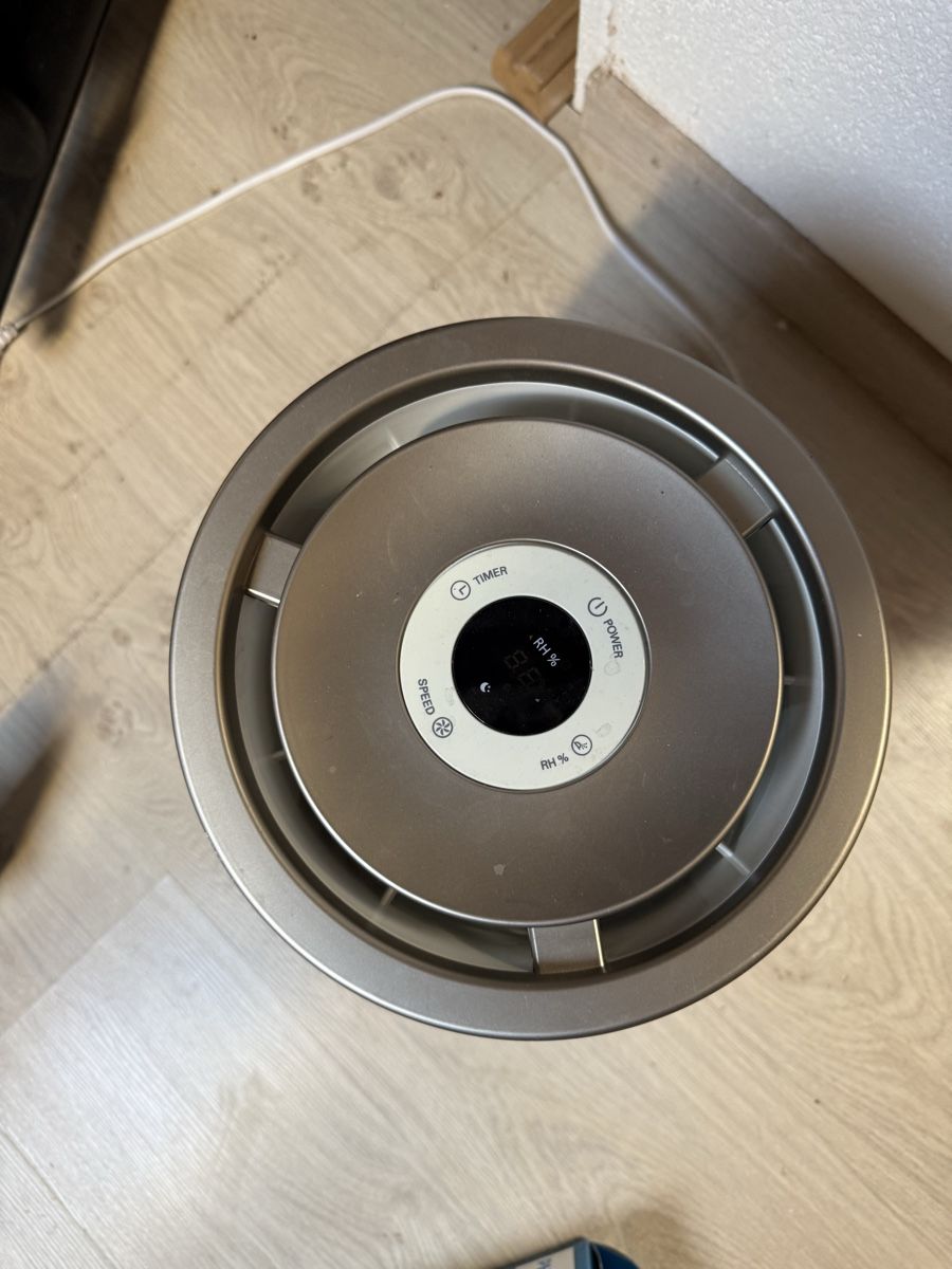 Philips Umidificatori d'aria: Philips Luftbefeuchter FY2401 – Usato da Winterthur venduto da darkmuetz 1