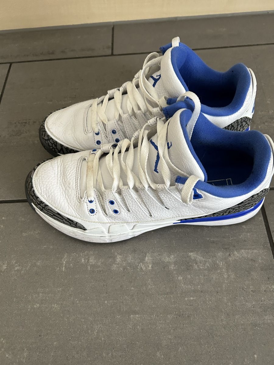 Nike Scarpe da uomo: Aur Jordan 3 low Blue Fire – Usato da Brittnau venduto da Pirce 1