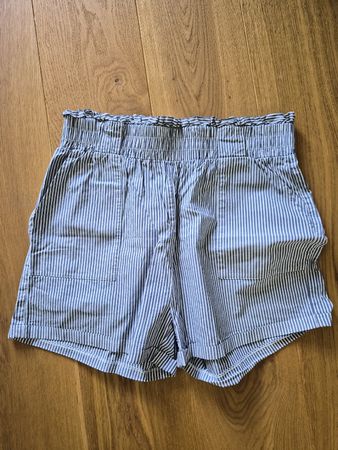 Only Kurze Hose mit Streifenmuster, Gr. XL