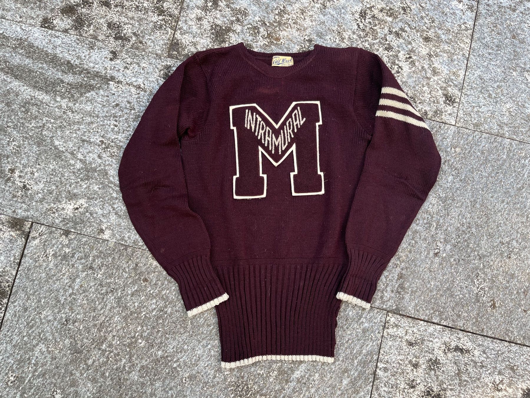 Pulls & Sweat-shirts: Vintage College Pullover – D'occasion à Bottmingen par Puffsack