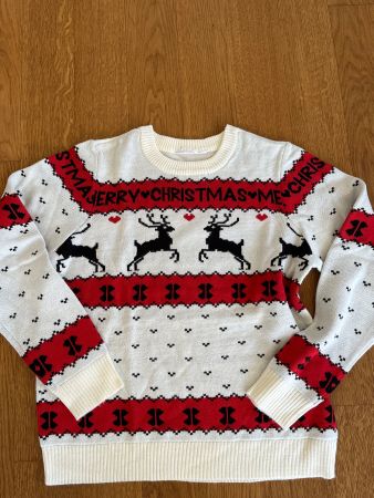 NEU! Schöner Pullover Gr. S