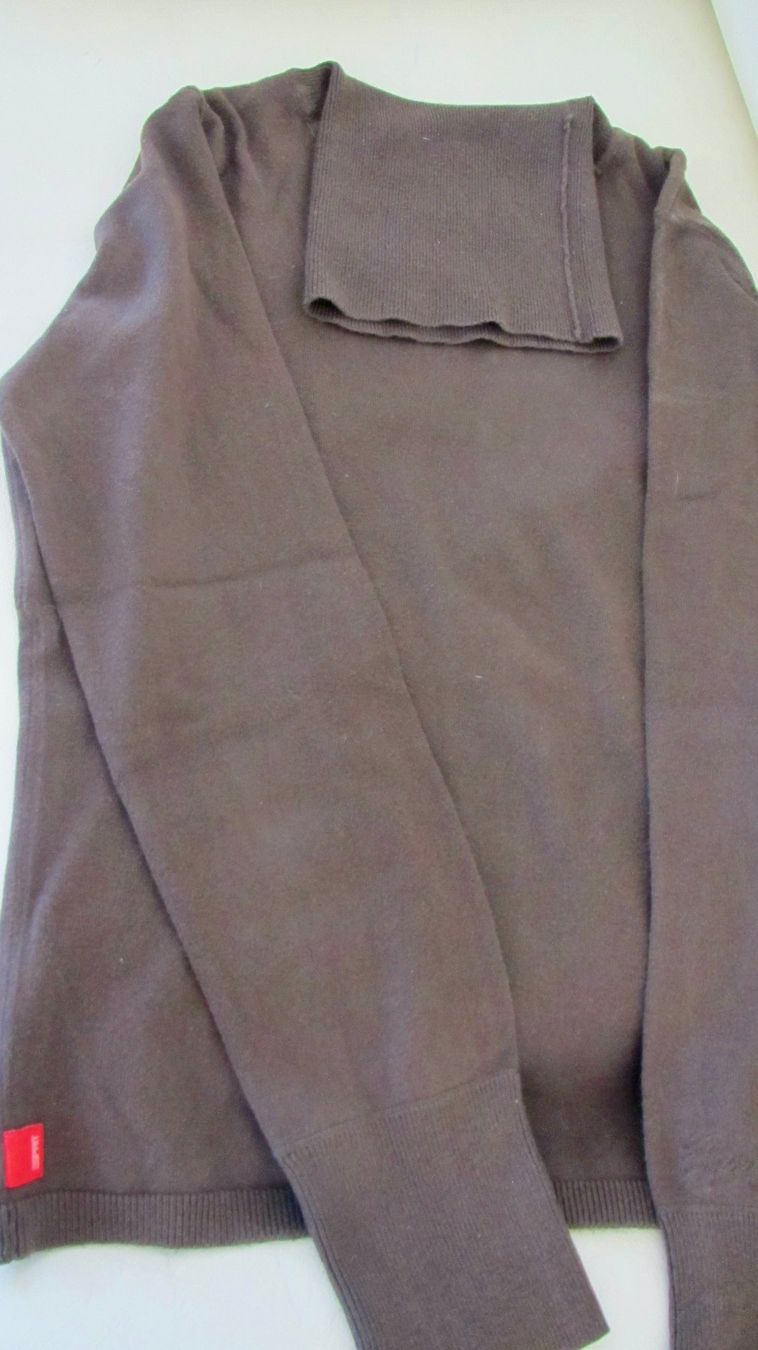 Esprit Pulls & Sweat-shirts: PULLOVER  A COL ROULE  ESPRIT – D'occasion à Murten par Selliot