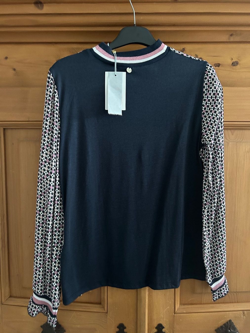Rich & Royal Pullover & Sweatshirts: Pullover, rich&royal,  //NEU// M – Neu (gemäss Beschreibung) aus Stettfurt von outlet72 2