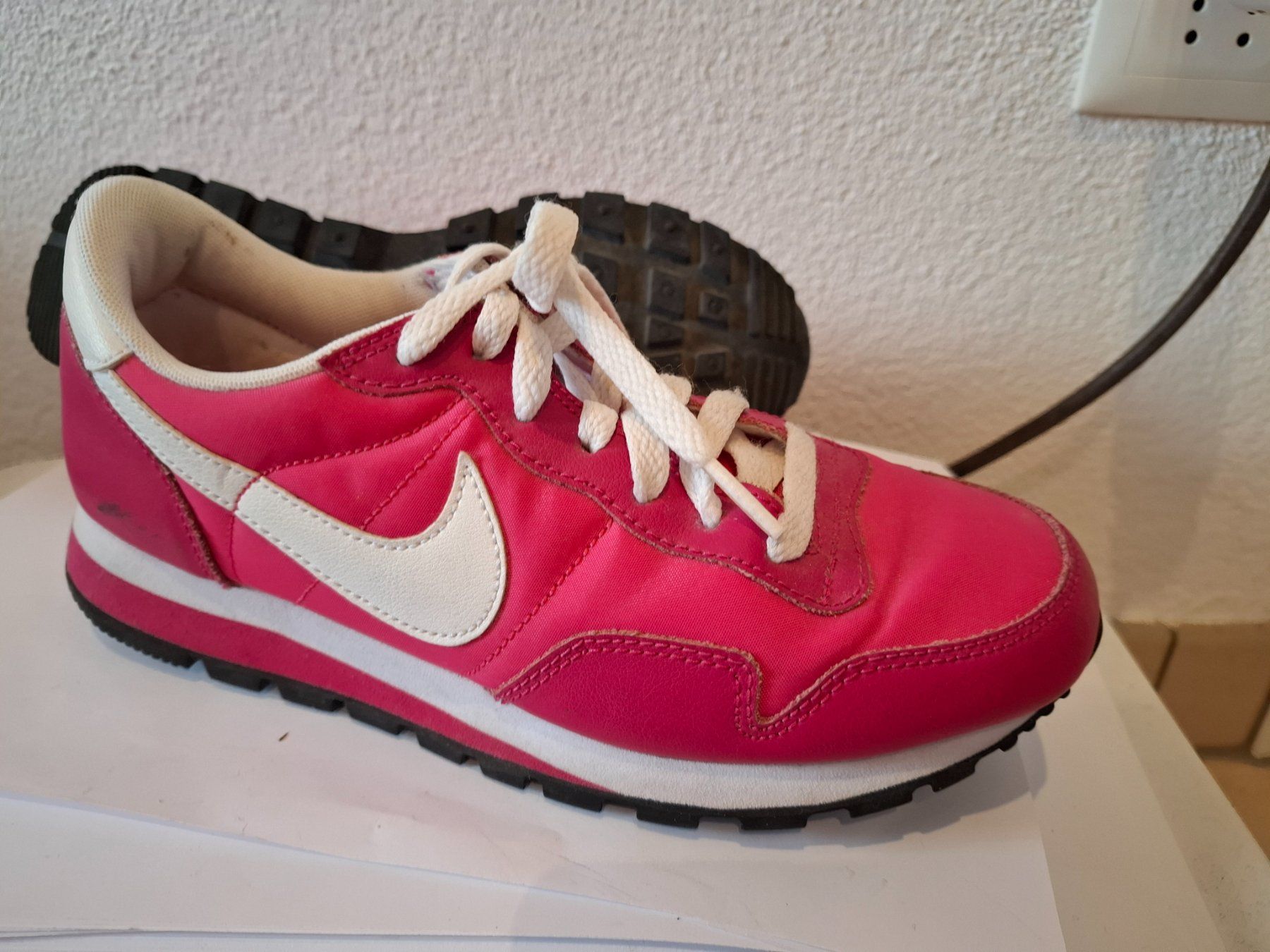 Nike Scarpe da donna: Nike Sneaker, pink, Gr. 37,5 – Usato da Dornach venduto da shoe-lina 4