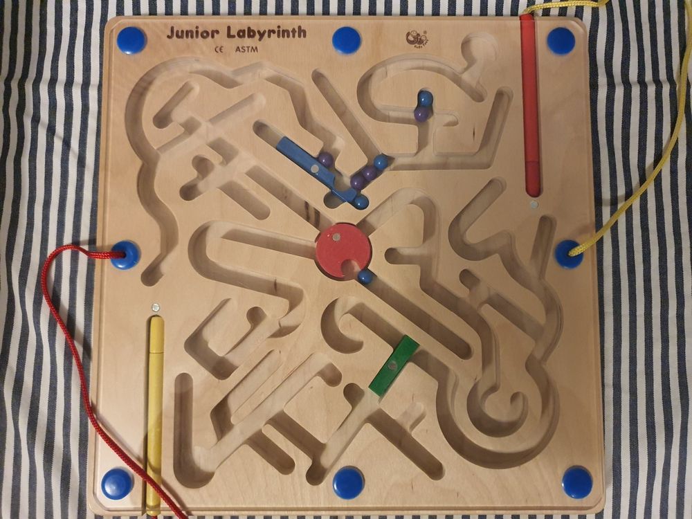 Junior Labyrinth by ASTM - Magnetspiel, fördert Geschick. (Gebraucht ...