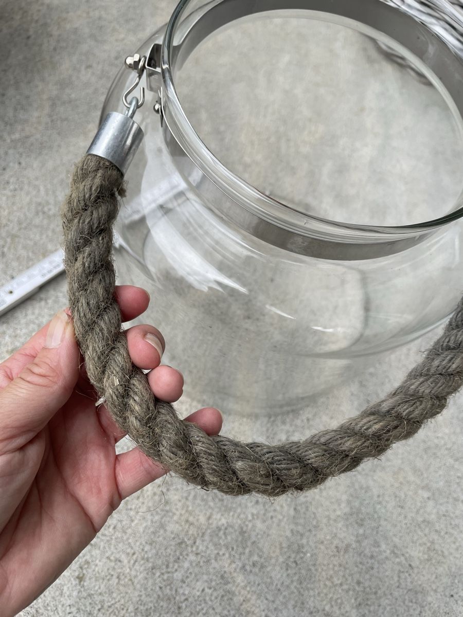Tutte le decorazioni: Windlicht aus Glas mit Seilgriff  – Usato da Niederbüren venduto da Poschti_19 5