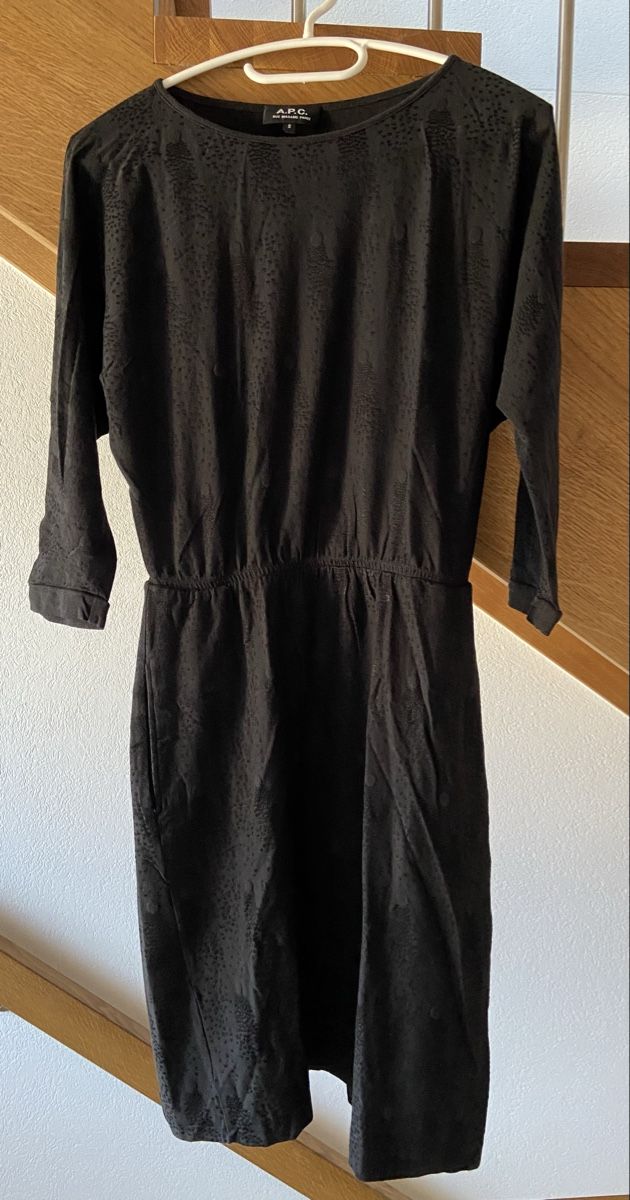 Kleider: Rock / Kleid Gr. S – Gebraucht aus Lützelflüh-Goldb von N.H. 5