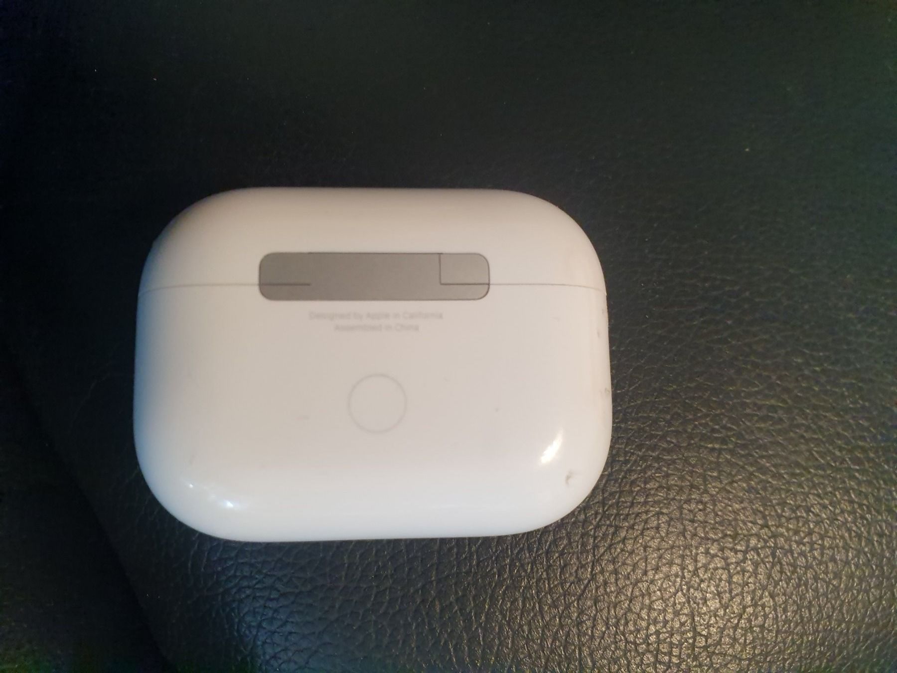 Apple Caricabatterie: Case pro 2 Generation  nür case   Top Zustand – Usato da Zürich venduto da Sigana