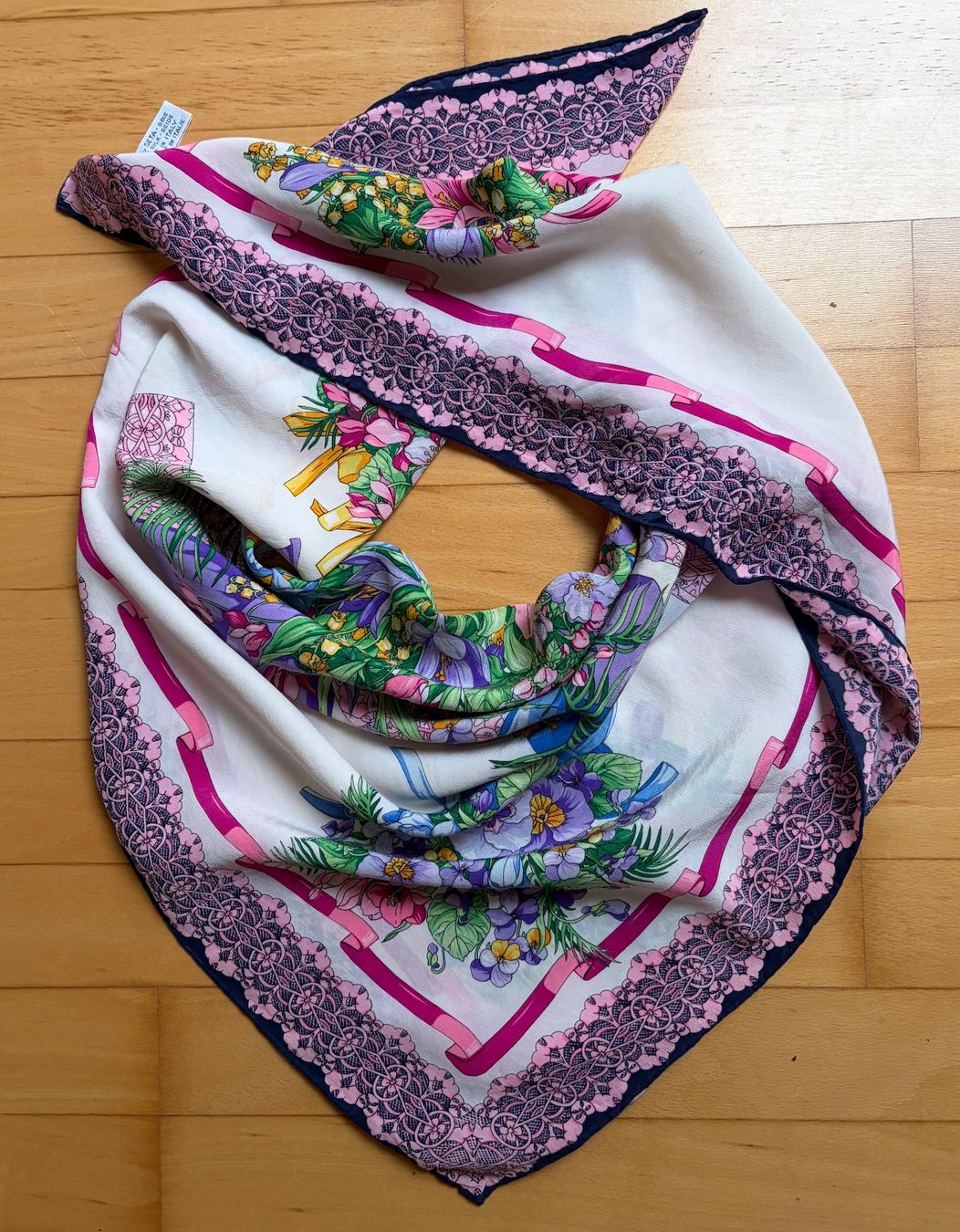 Foulard & Sciarpe: Alessandra Seide Foulard – Usato da Unterägeri venduto da Jutka_04 6