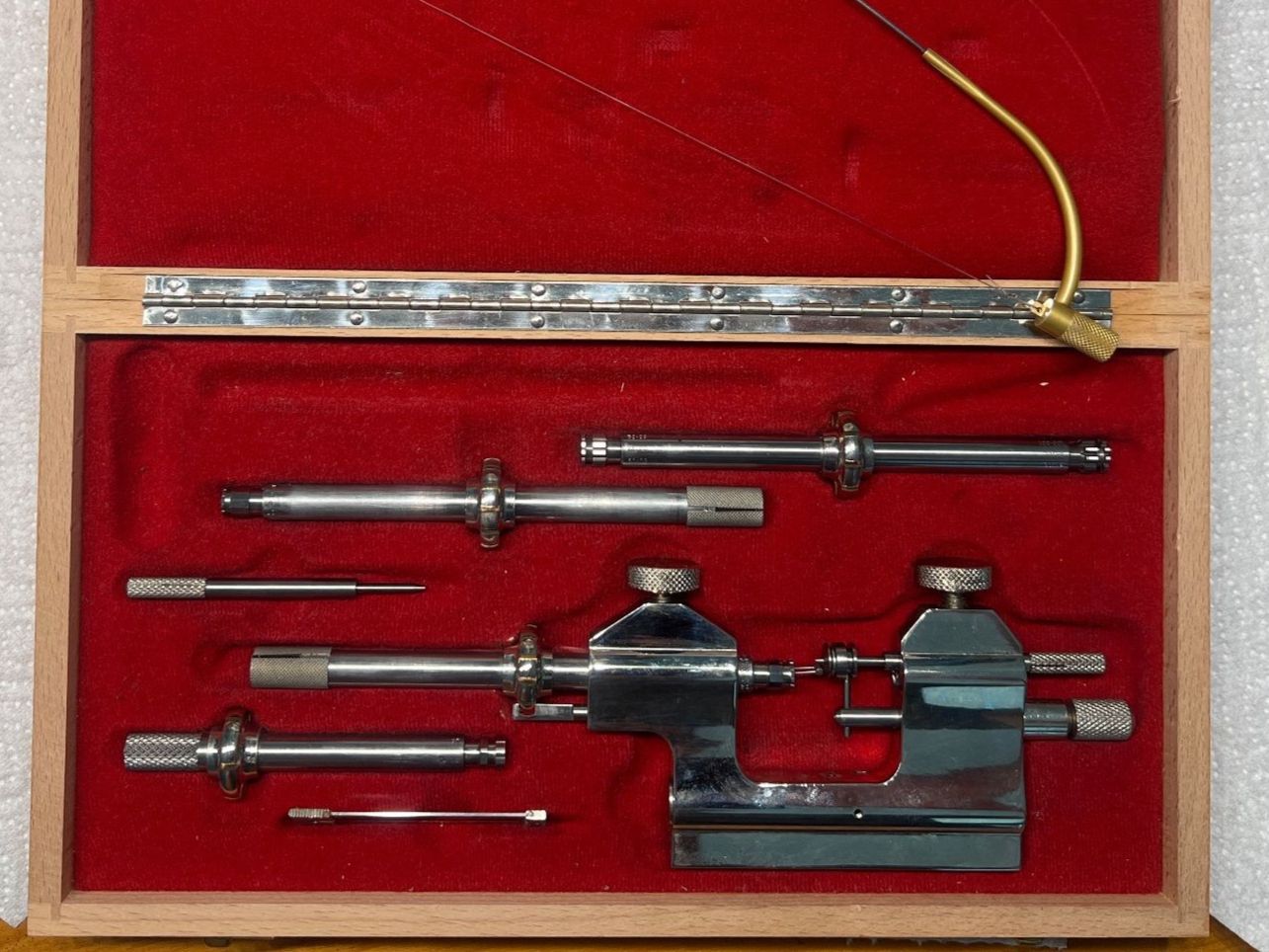 Tous les outils: Zapfenrollierstuhl – D'occasion à Solothurn par Me3 2