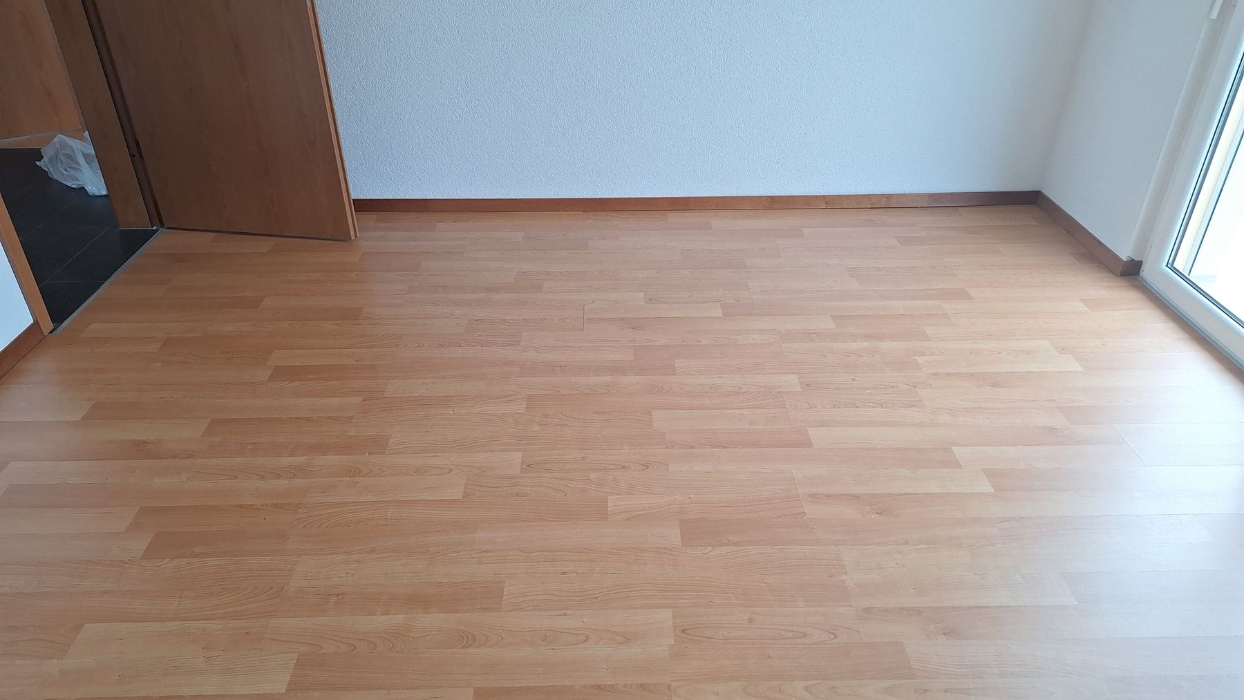 Bodenbeläge: Laminat ab 1.- – Gebraucht aus Kradolf von sar_5bqk 2