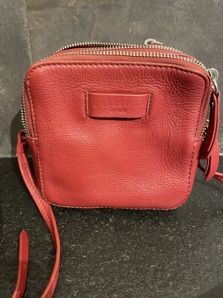 Liebeskind Taschen für Damen: Liebeskind crossbag rot – Gebraucht aus Kreuzlingen von cuore1967
