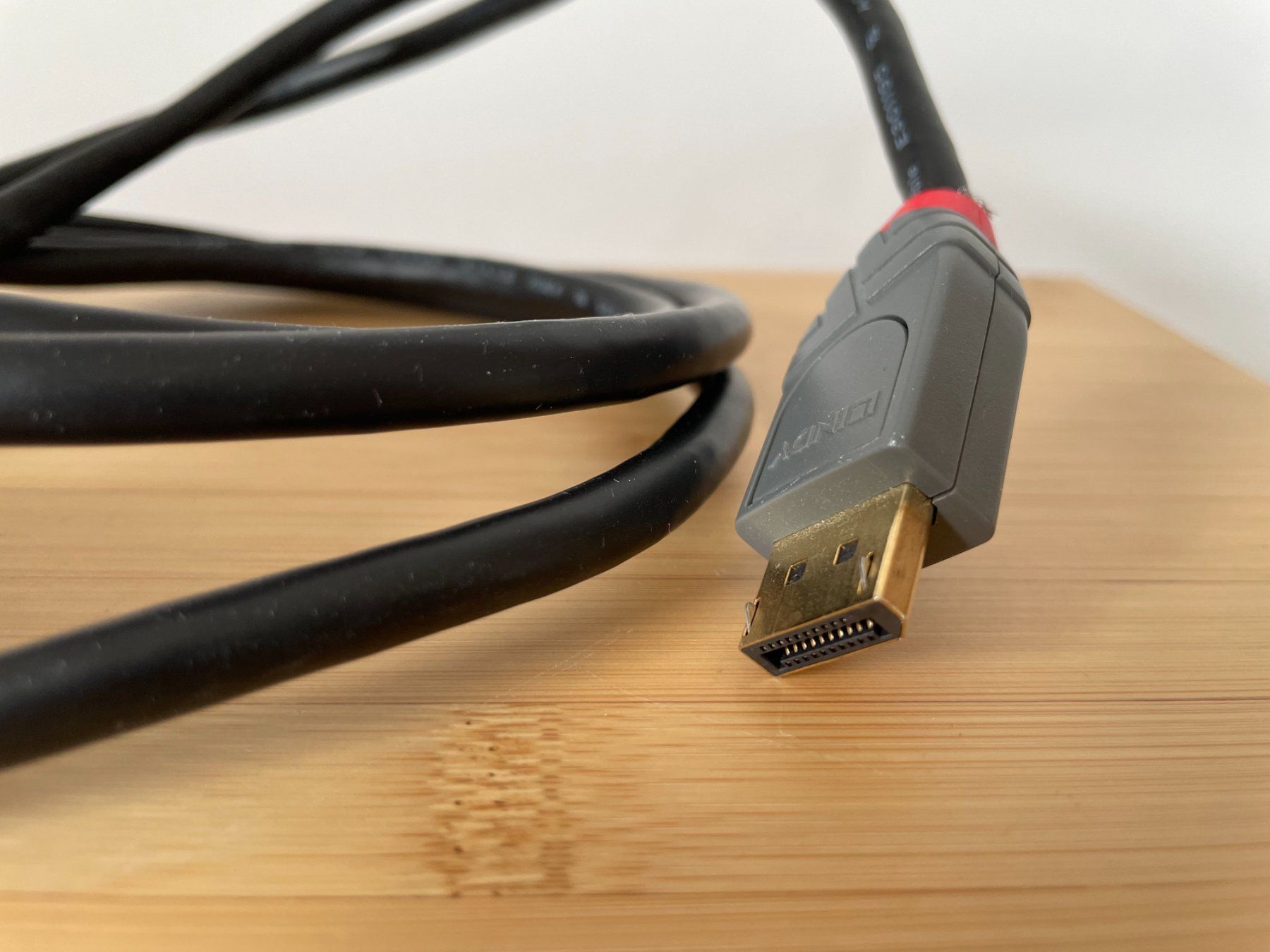 Hewlett Packard Cavi: Cable DisplayPort HP – Usato da Petit Lancy venduto da gil_hr6v 1
