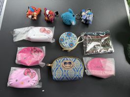 Diverse Sammlung von Portemonnaies und Schlüsselanhänger