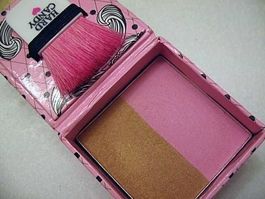 Hard Candy Fox in a Box Blush, Neu, USA