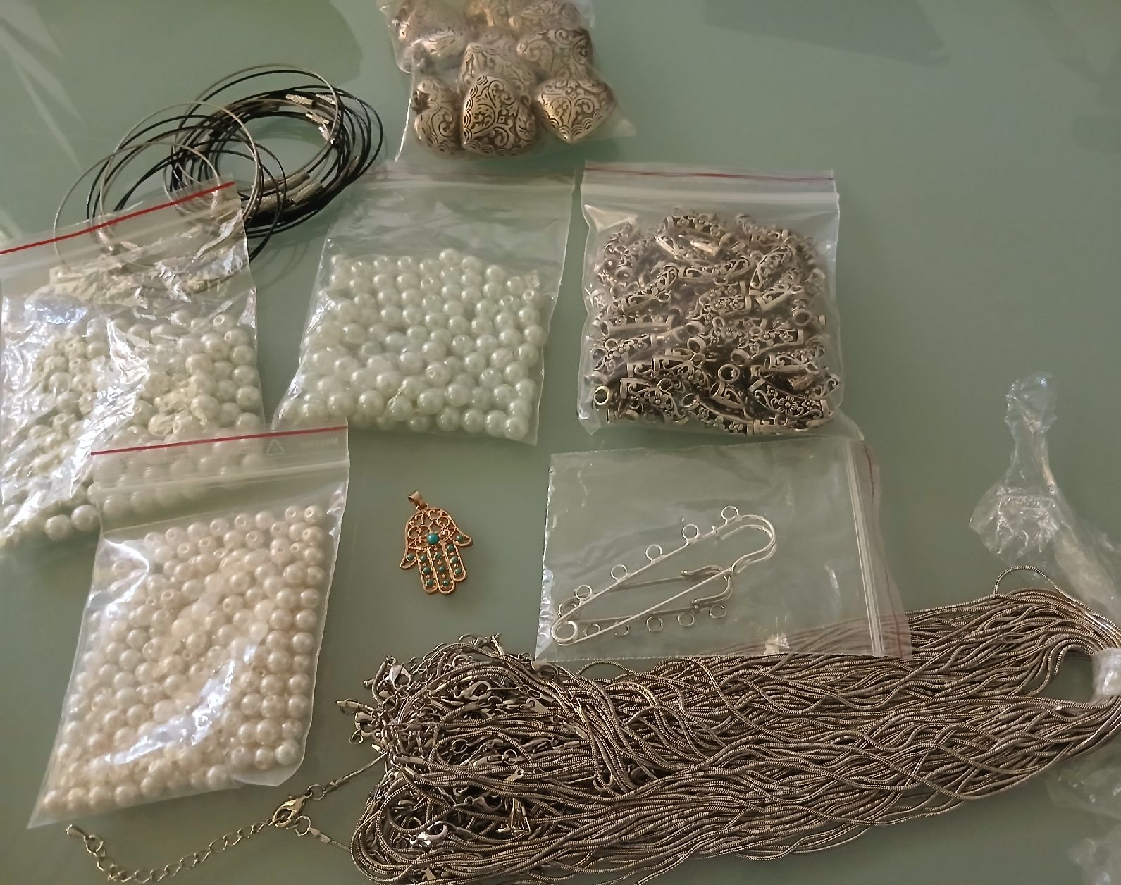Kit bricolage: Restpostenpaket zum Schmuck basteln – Nuovo (secondo la descrizione) da Stansstad venduto da mikamo