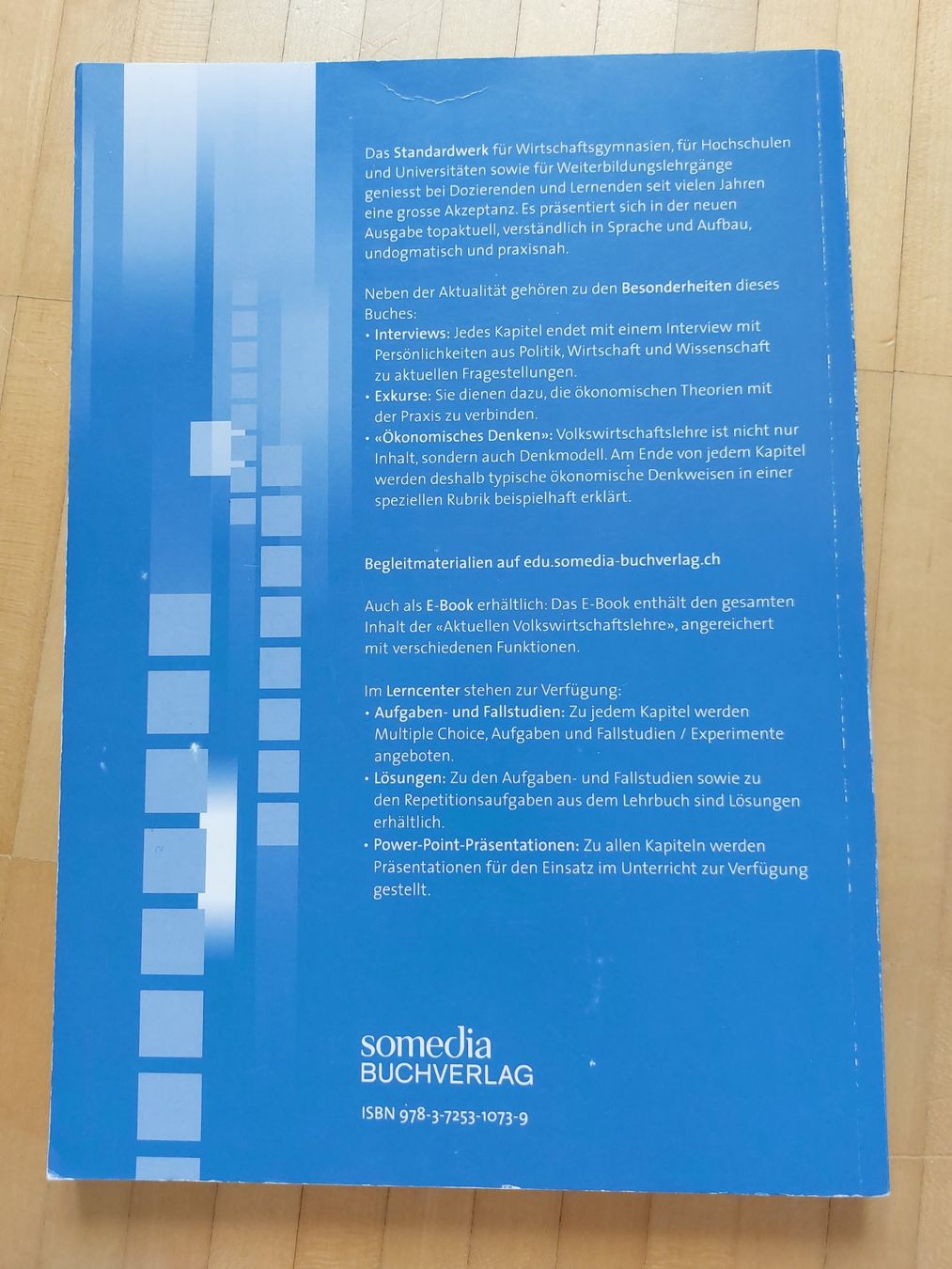 Bücher: Aktuelle Volkswirtschaftslehre 2020/21 – Gebraucht aus Neftenbach von lor_7thq 1