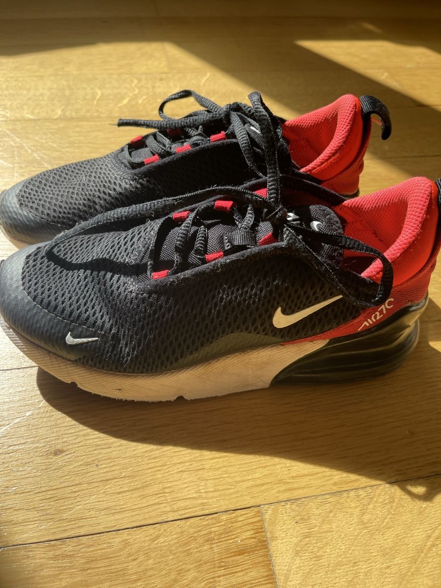 Nike Scarpe per ragazzi: Nike Air Gr. EUR 35 – Usato da Weinfelden venduto da Dealissima