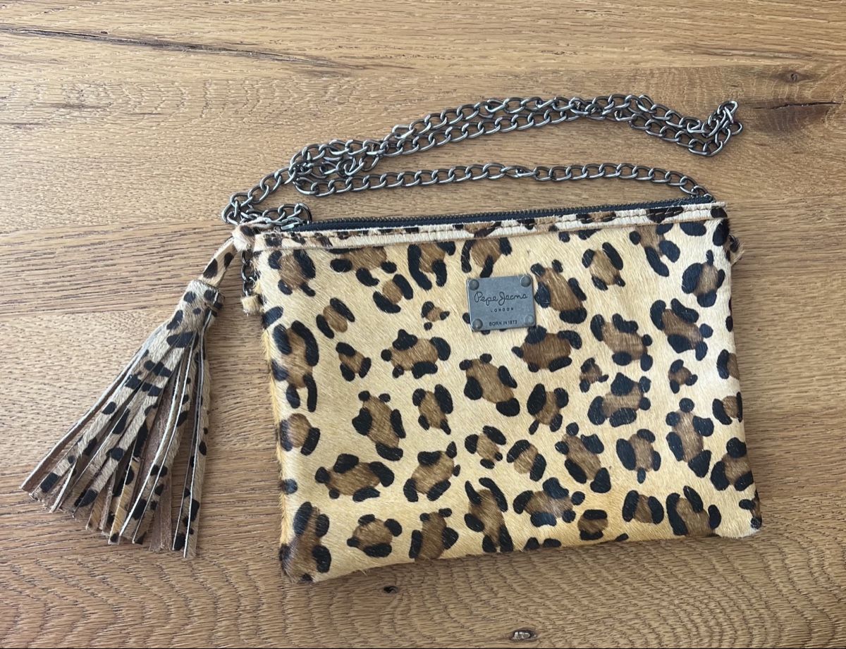Pepe Jeans Borse da donna: Pepe Jeans Umhängetasche Leo-Muster – Usato da Ostermundigen venduto da Steff18