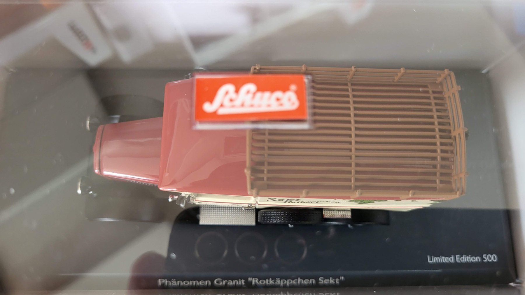 Schuco Modellini d'auto: Phänomen Granit, Rotkäppchen Sekt 1:43 Schuco – Usato da Rothrist venduto da Juana5 3