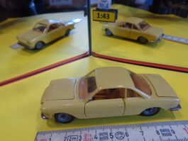 Fiat Siata 1500   1:43 (ohne Box)  URSS    > (W10.2)