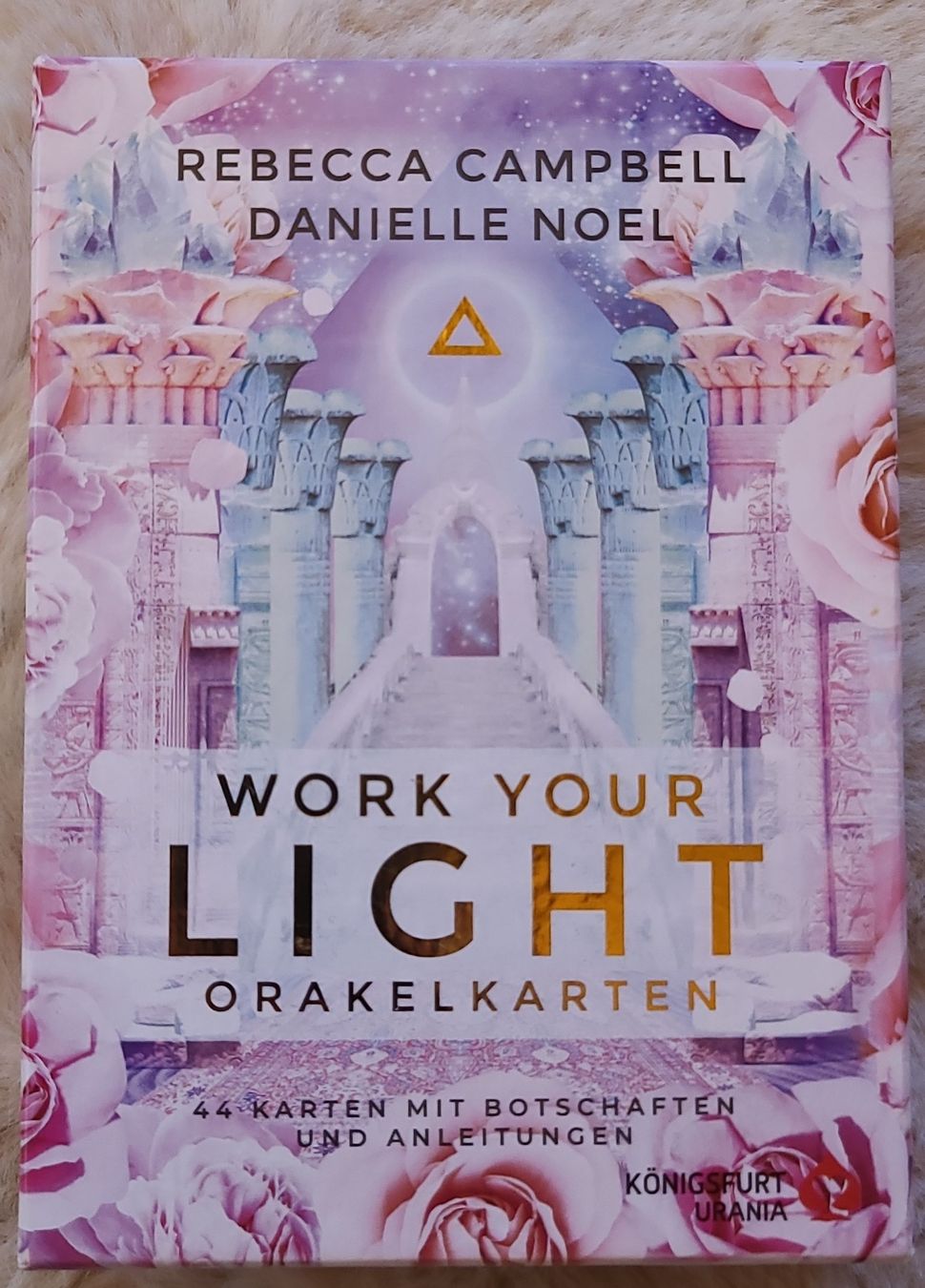 Spiele: Work Your Light Orakelkarten 44 Karten Konigurt Urania – Gebraucht aus Horgenberg von Klatschmohnmaria