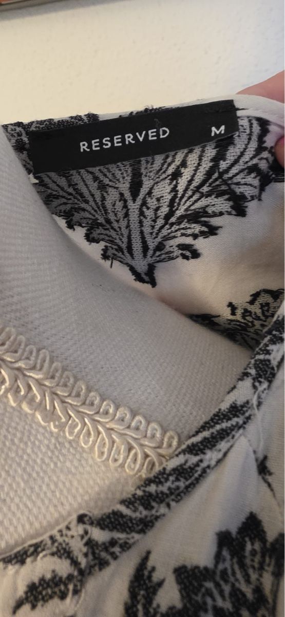 Robes: Reserved Sommerkleid mit Muster, Grösse M, 100% Baumwolle – D'occasion à St. Gallen par mania03 3