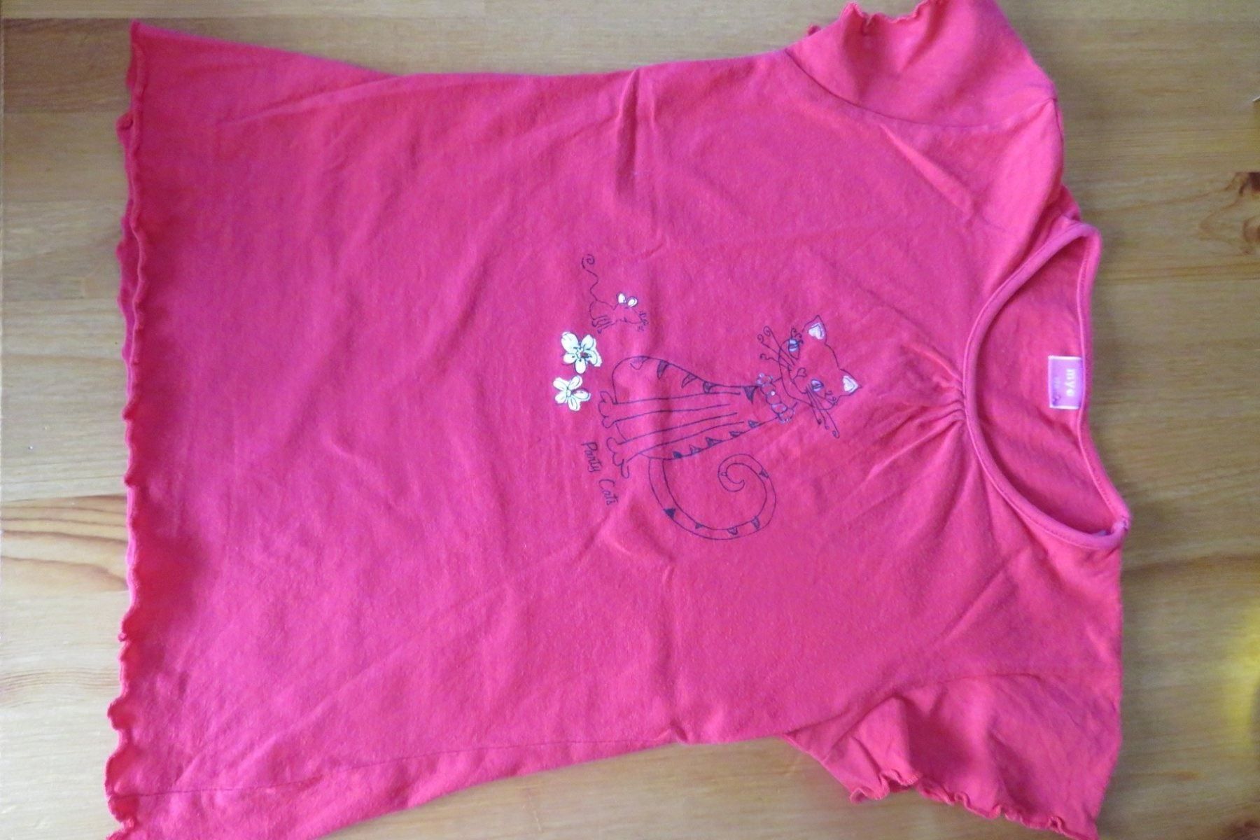 Camicette, T-shirt & Top: T-Shirt in Gr. 128 – Usato da Steckborn venduto da Bibendum02 1